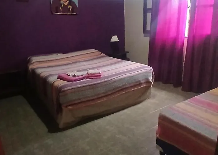 Hostal Amancay